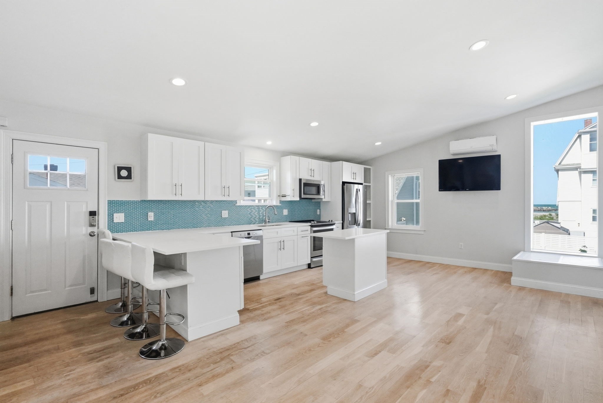 34 Underhill St Unit 4, Winthrop, MA 02152 - Image 5
