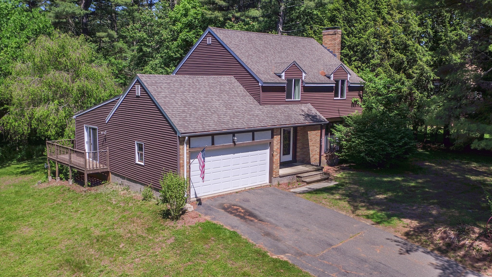 428 Michael Sears Rd., Belchertown, MA 01007