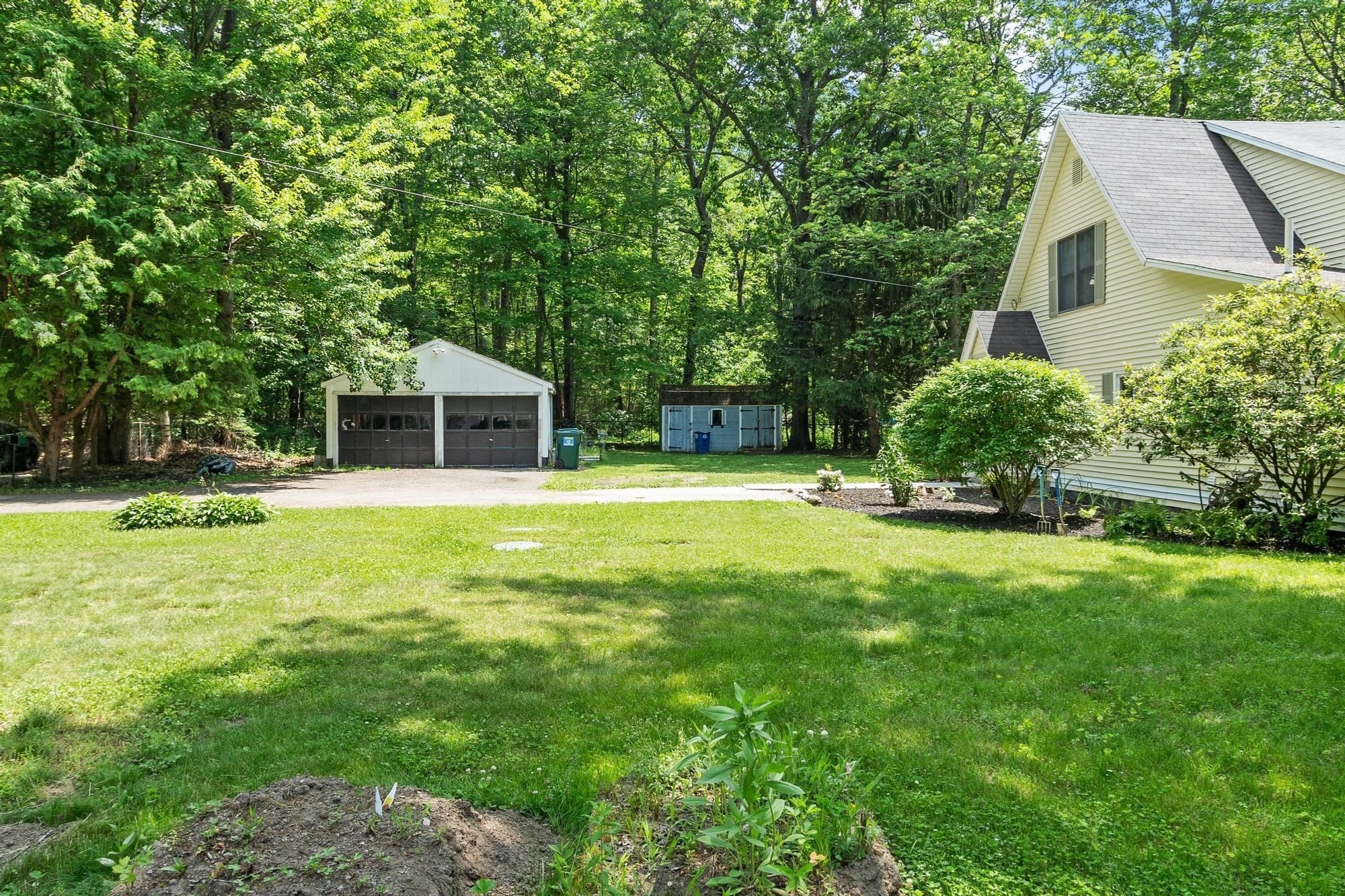 42 Fuller Ave, Lancaster, MA 01523 - Image 2