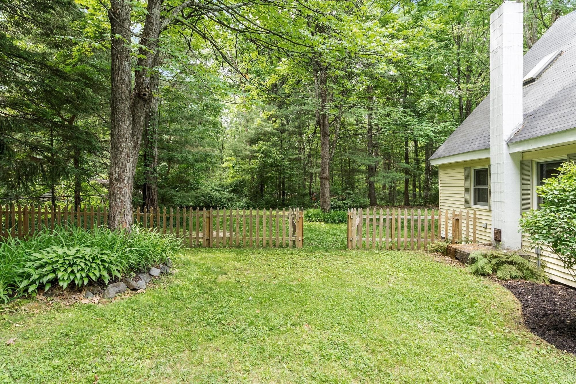 42 Fuller Ave, Lancaster, MA 01523 - Image 3