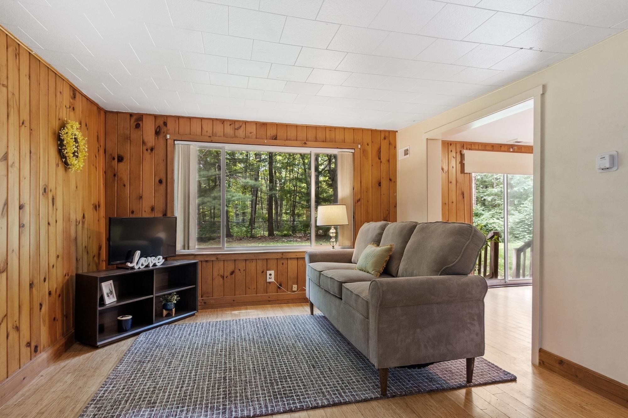 42 Fuller Ave, Lancaster, MA 01523 - Image 6