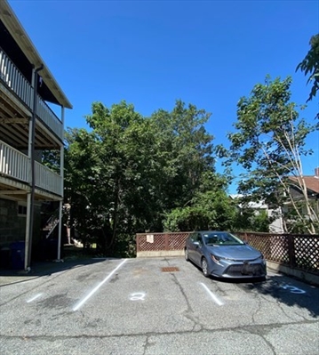 33 Iroquois Street, Apt Parking