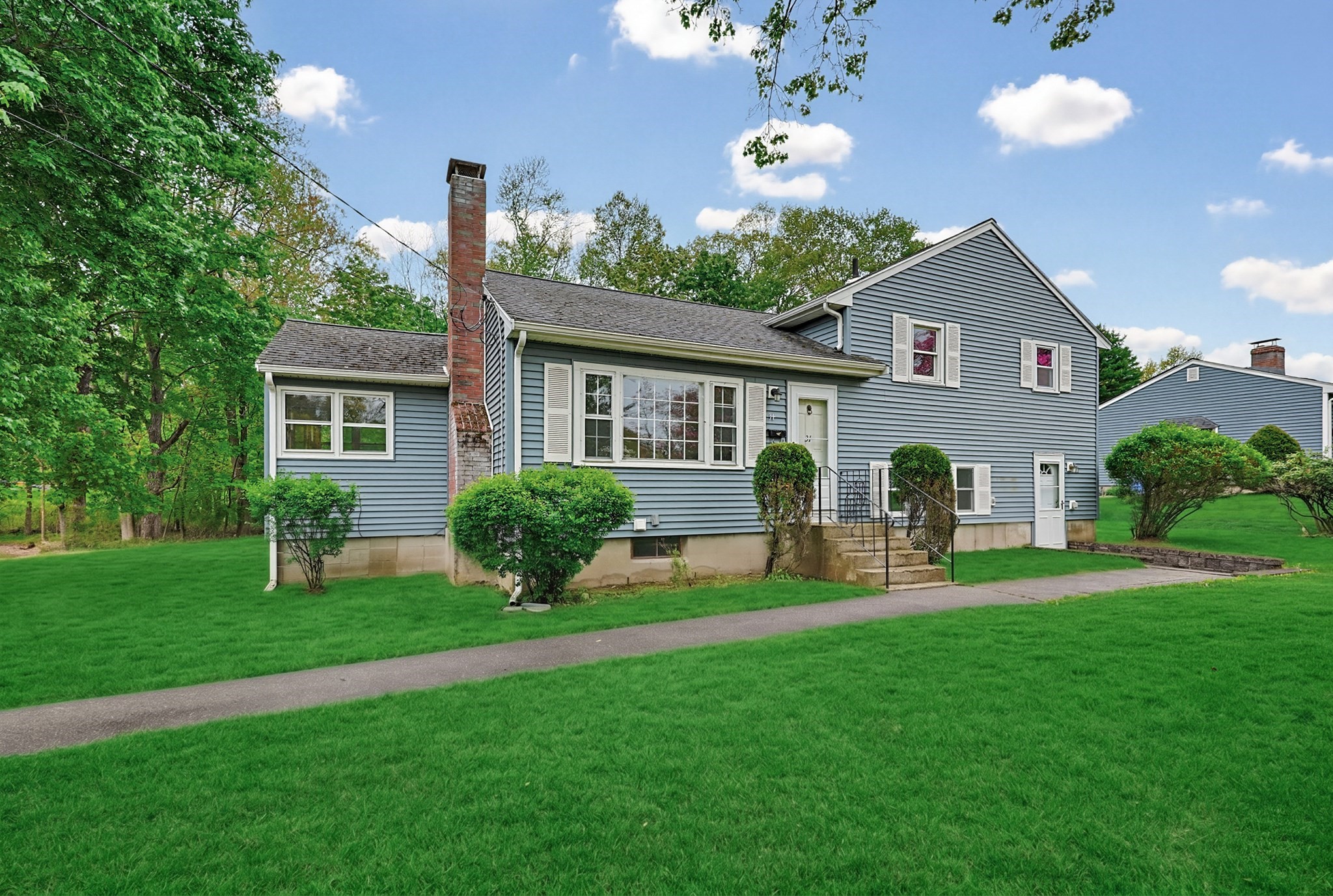 31 Cold Spring Rd., Holliston, MA 01746