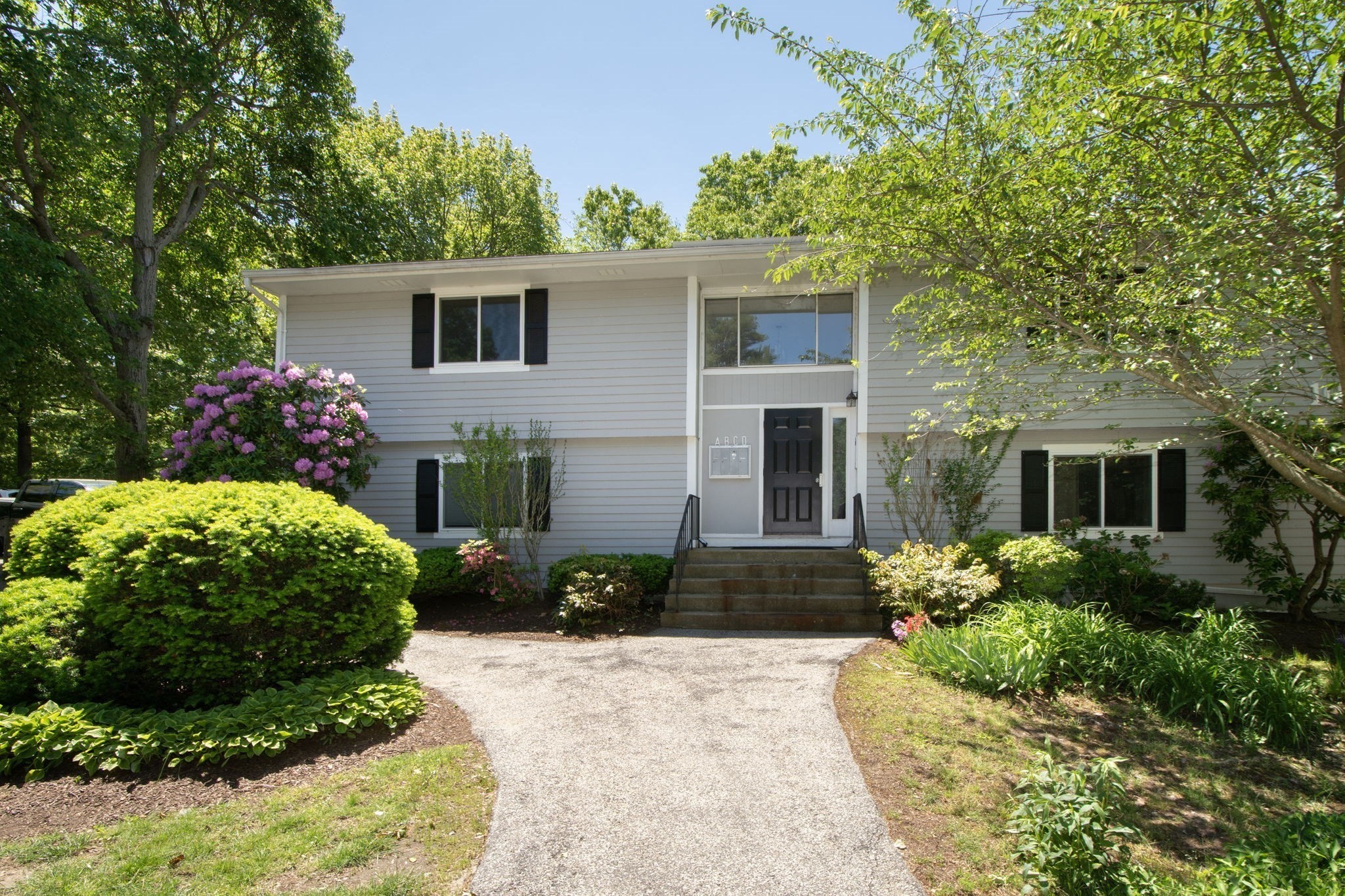 10 Beals Cove Rd Unit C, Hingham, MA 02043