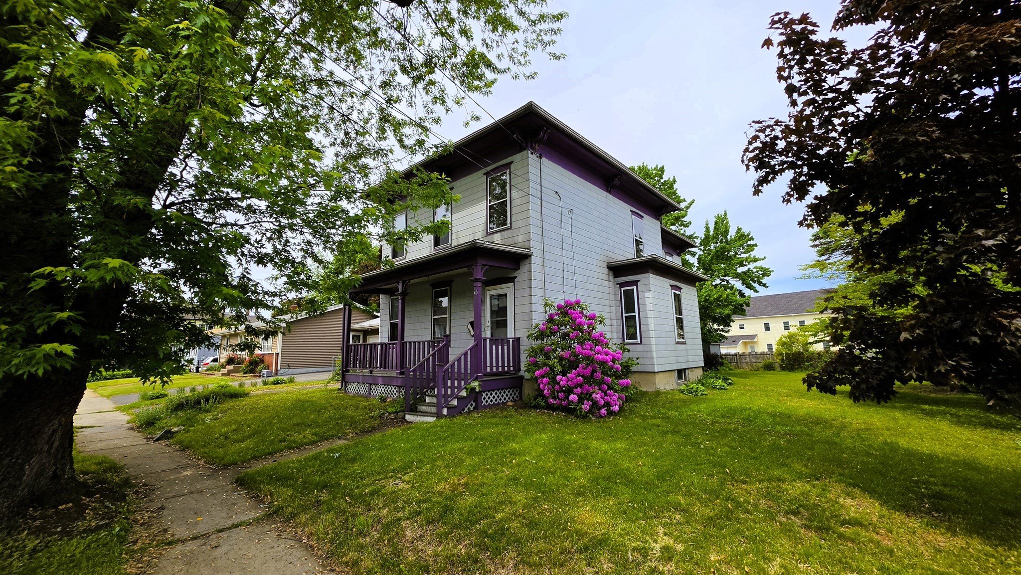 40 Marion, Chicopee, MA 01013