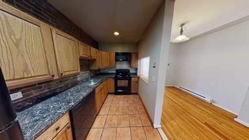2 Moreland Street, Apt 1