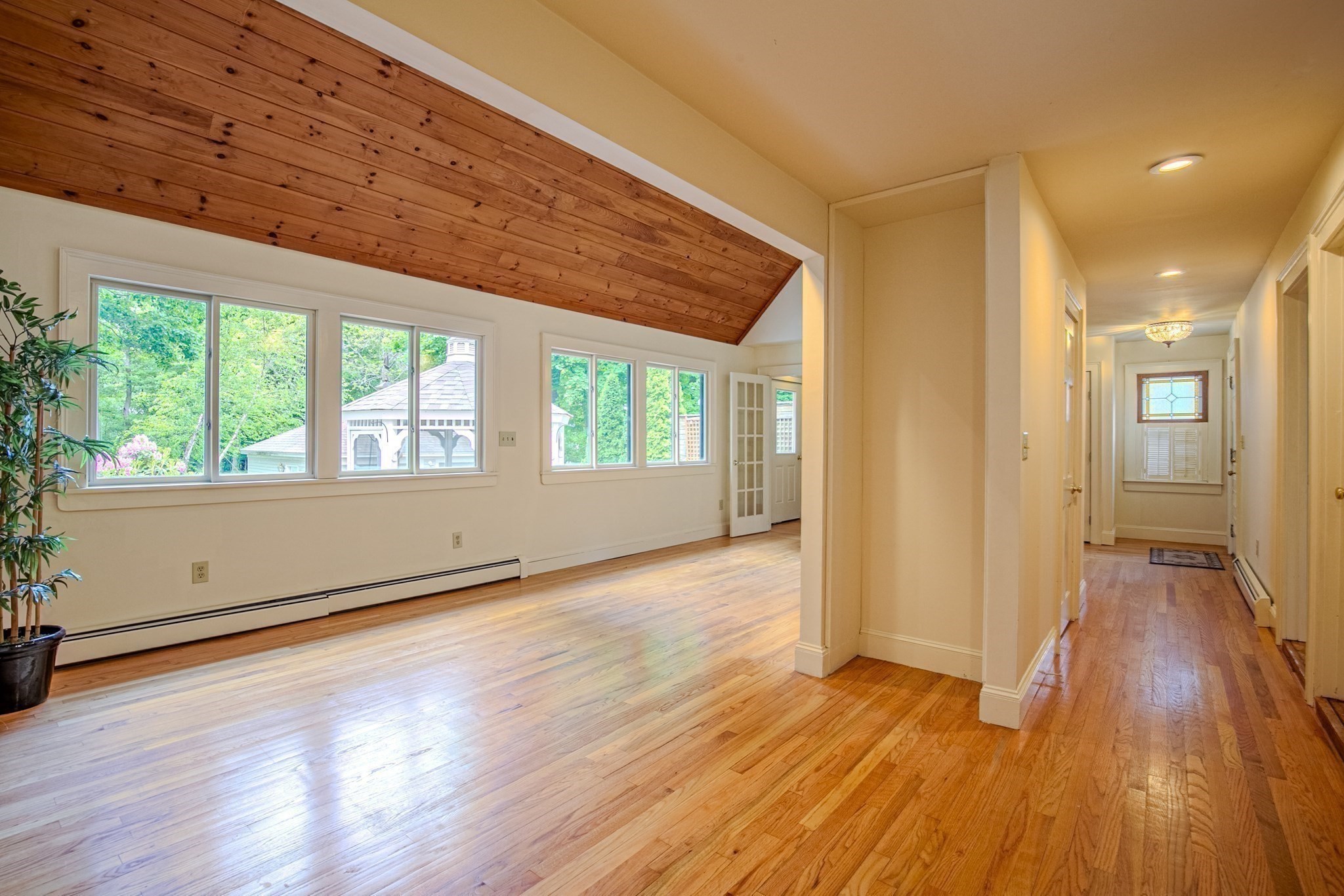 438 Merrimac St, Newburyport, MA 01950