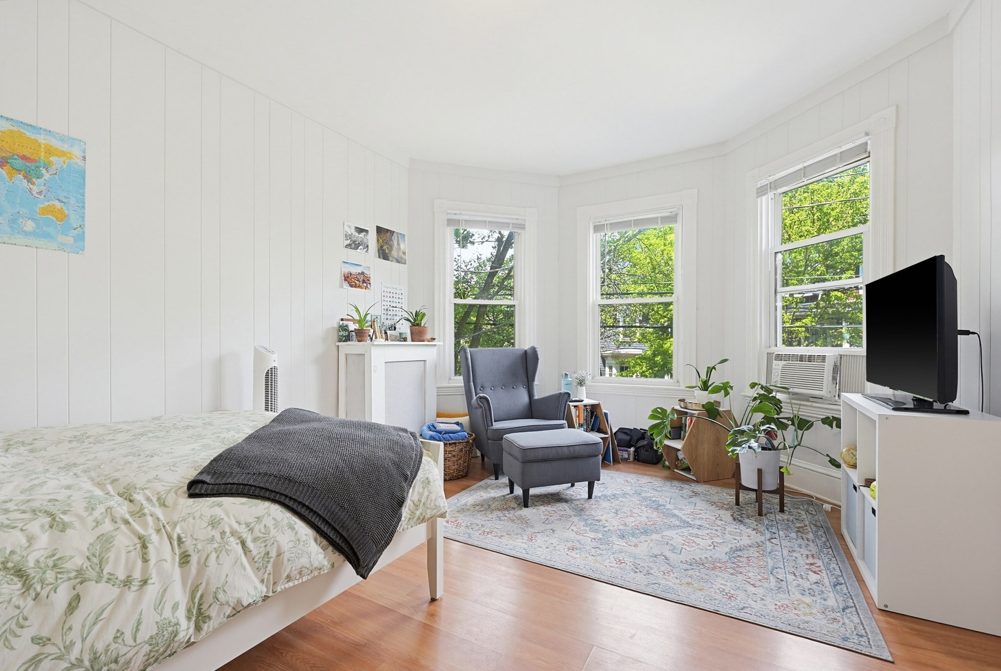 298 Brookline St Unit 298, Cambridge, MA 02139