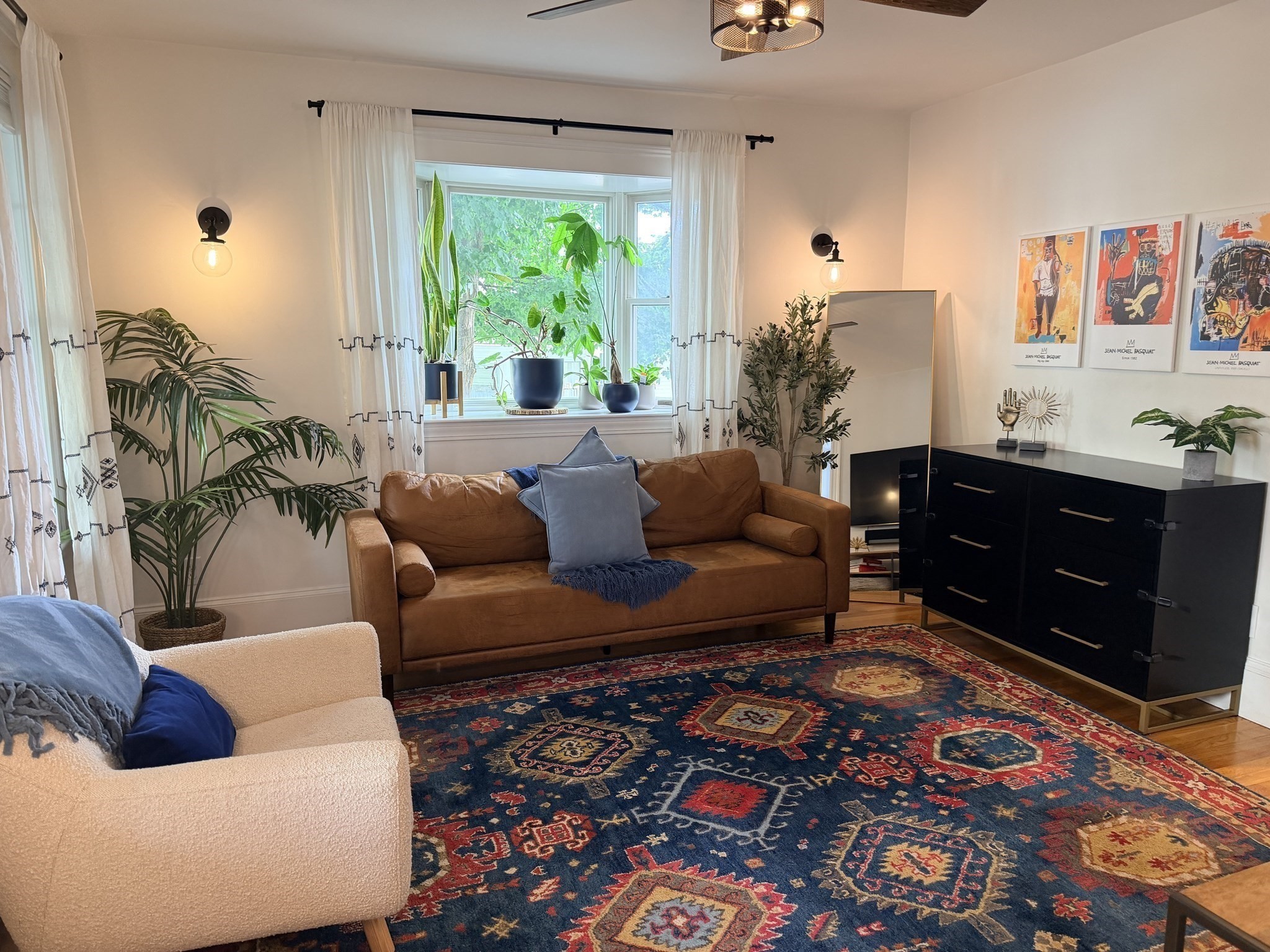 11 Eleanor St, Dedham, MA 02026