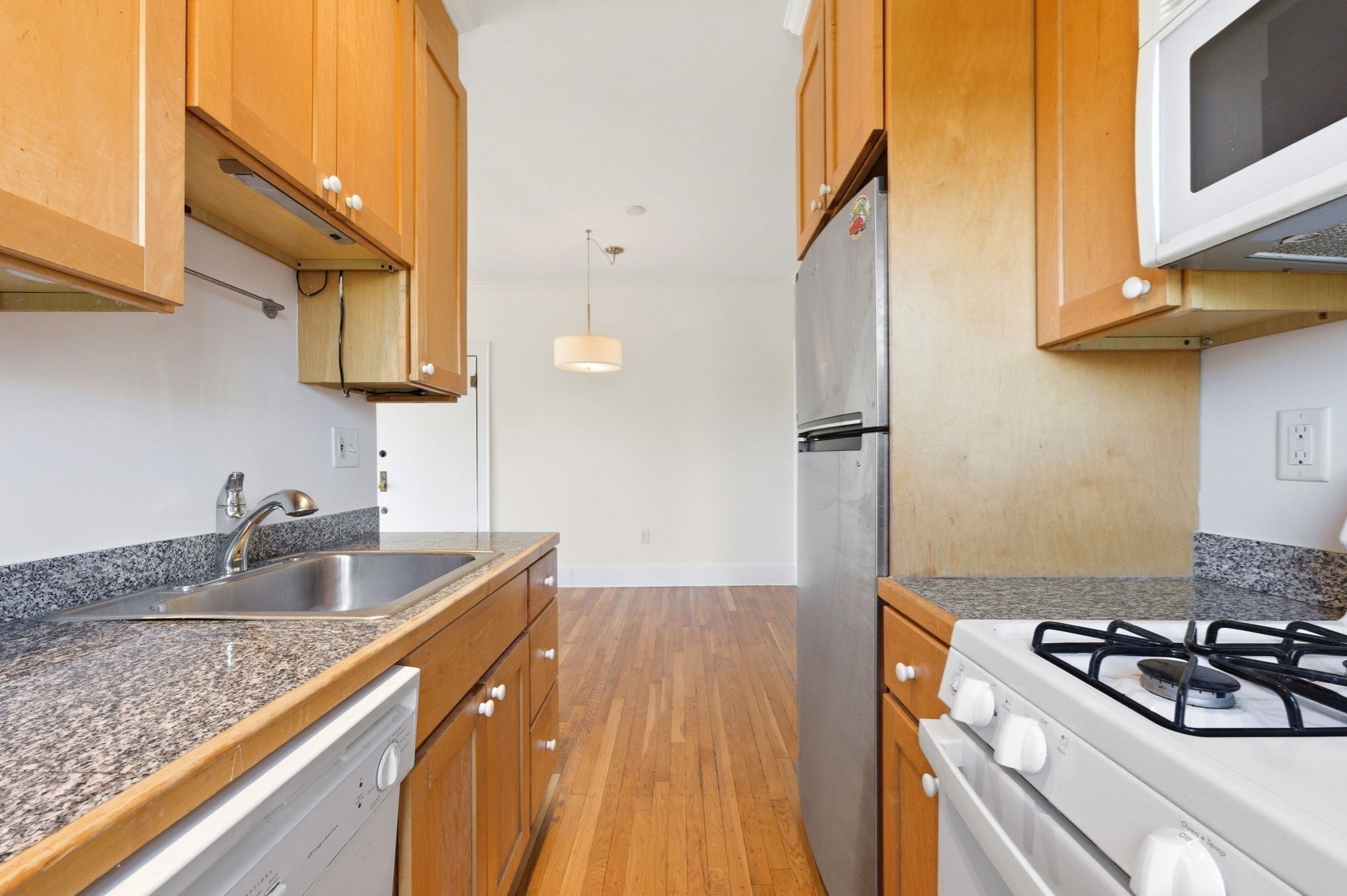 21 Bradlee Rd Unit 54, Medford, MA 02155 - Image 9