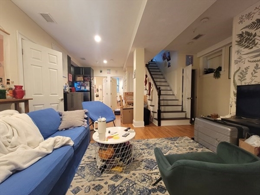 1203 Beacon St, Apt 1