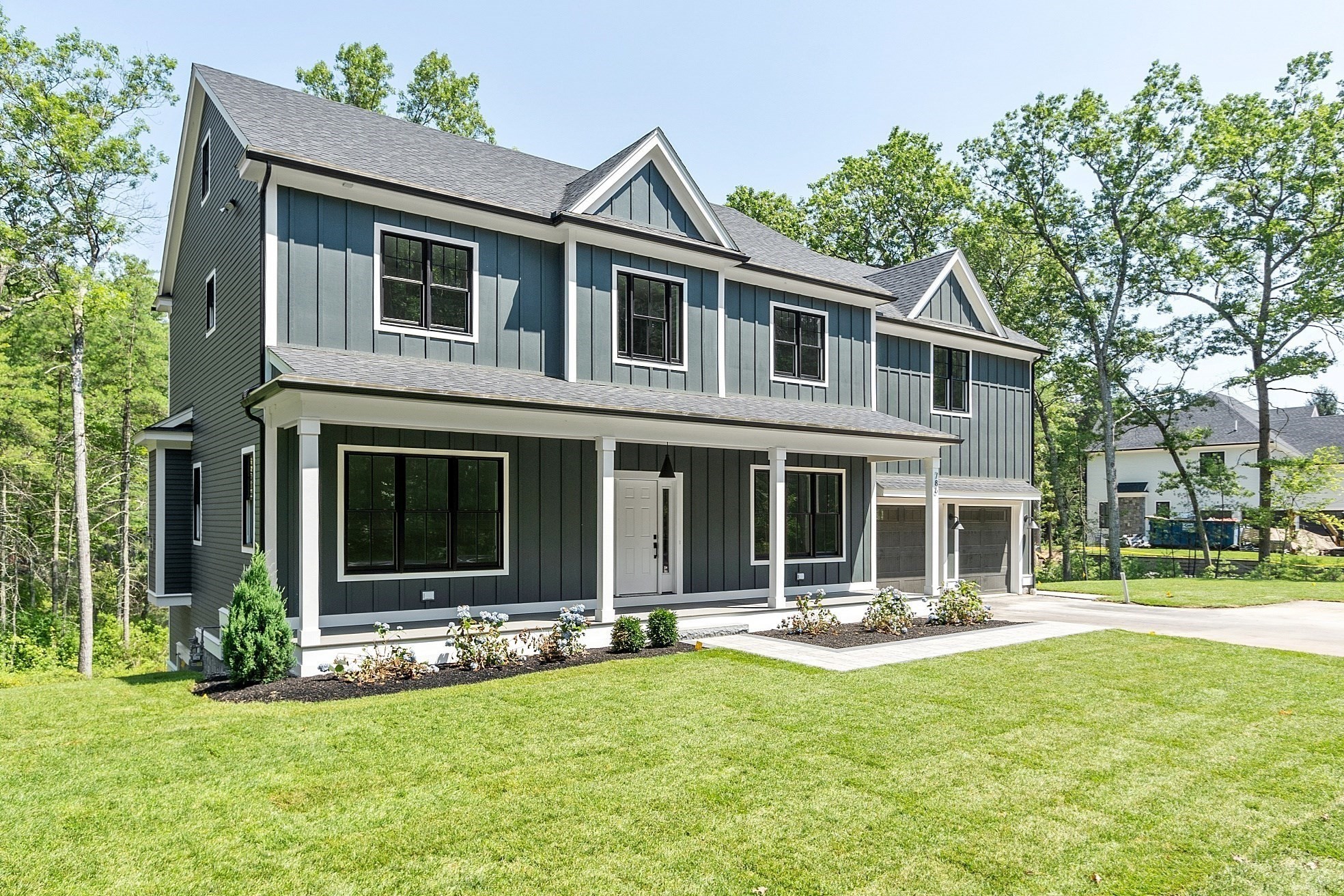 786 Main St, Hudson, MA 01749