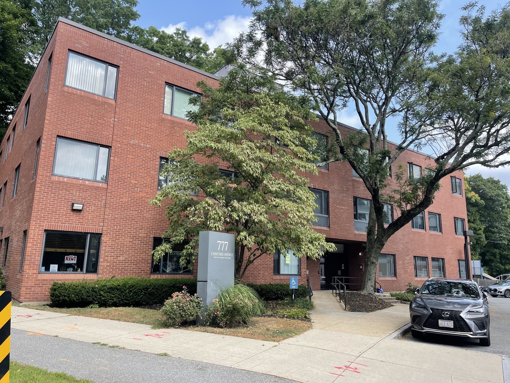777 Concord Avenue Unit 202, Cambridge, MA 02138