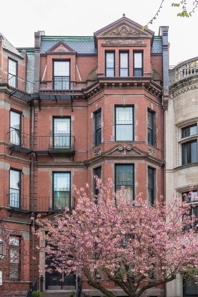 302 Commonwealth Ave Unit C, Back Bay, Boston, MA 02115
