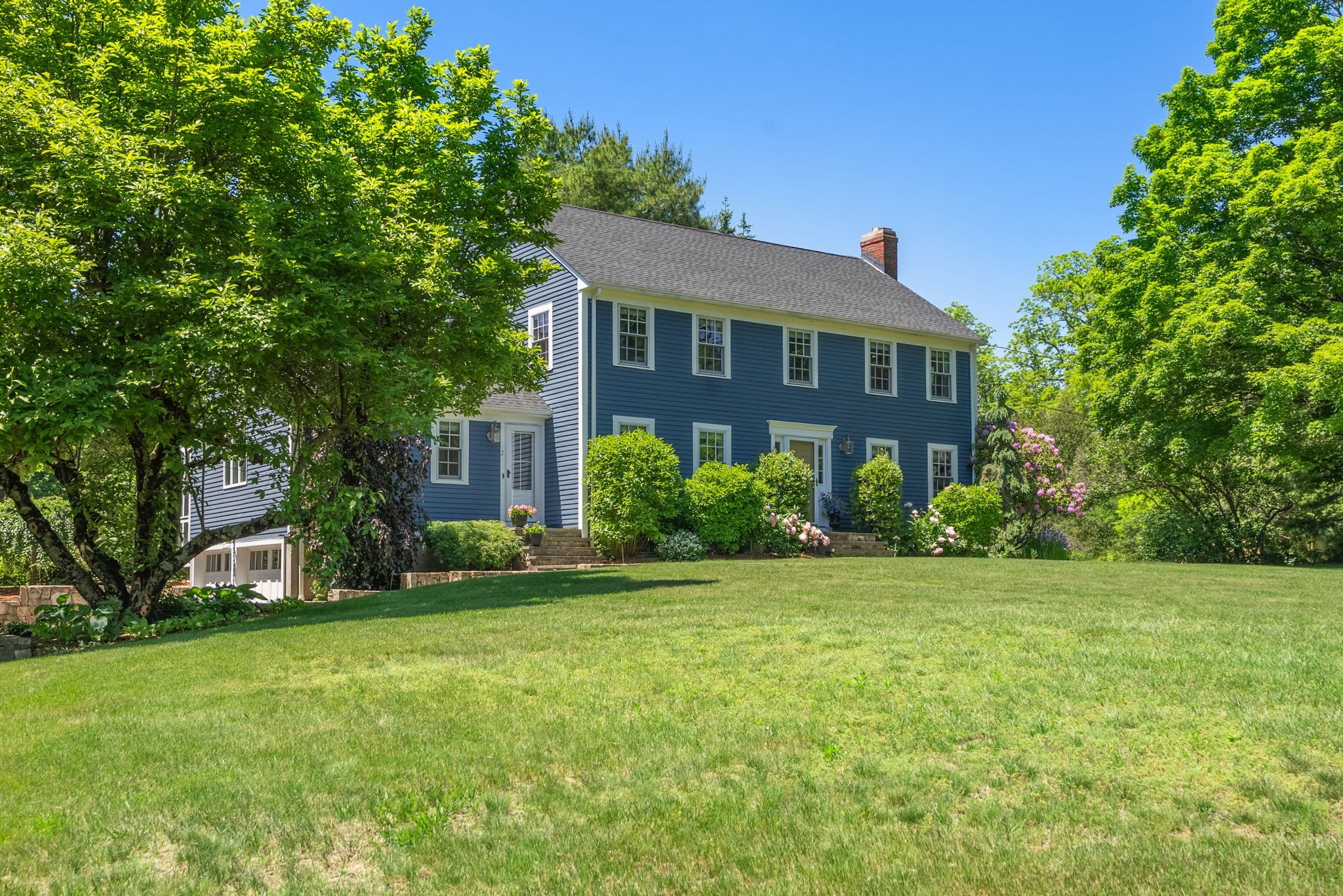 2 Russett Hill Road, Sherborn, MA 01770