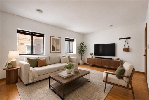 8 Wiget, Apt 2