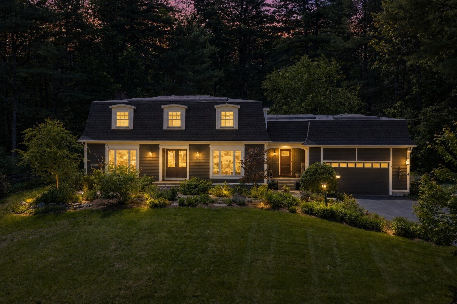 430 Page St, Lunenburg, MA 01462