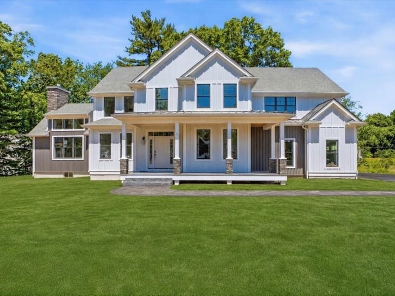 5 Sapphire Circle Unit Lot 4, Canton, MA 02021