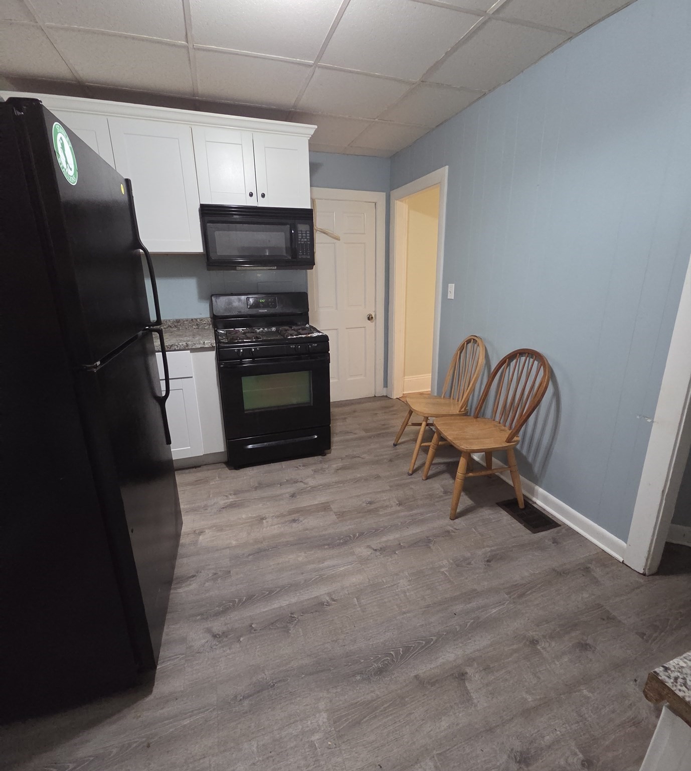 32 Dartmouth St, Waltham, MA 02453 - Image 2