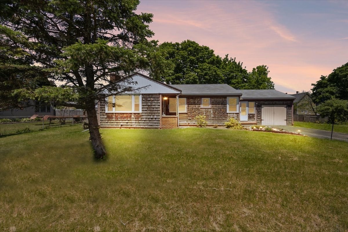 55 Orchard Ave, Brockton, MA 02301
