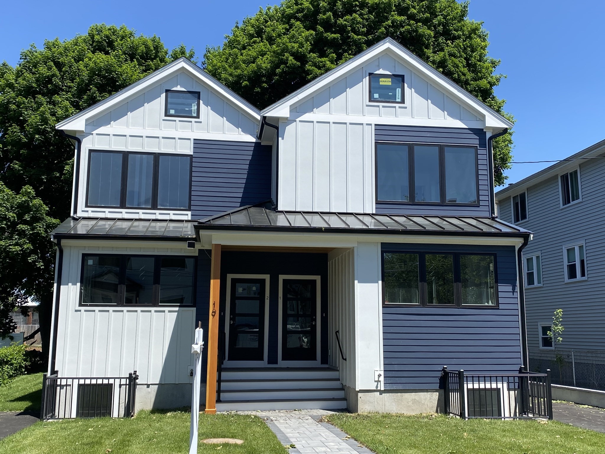 19 Keith St Unit 1, Watertown, MA 02472