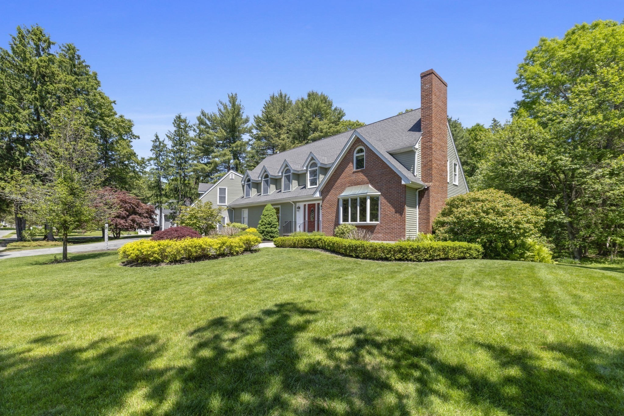 3 Russell Rd, Lynnfield, MA 01940 - Image 2