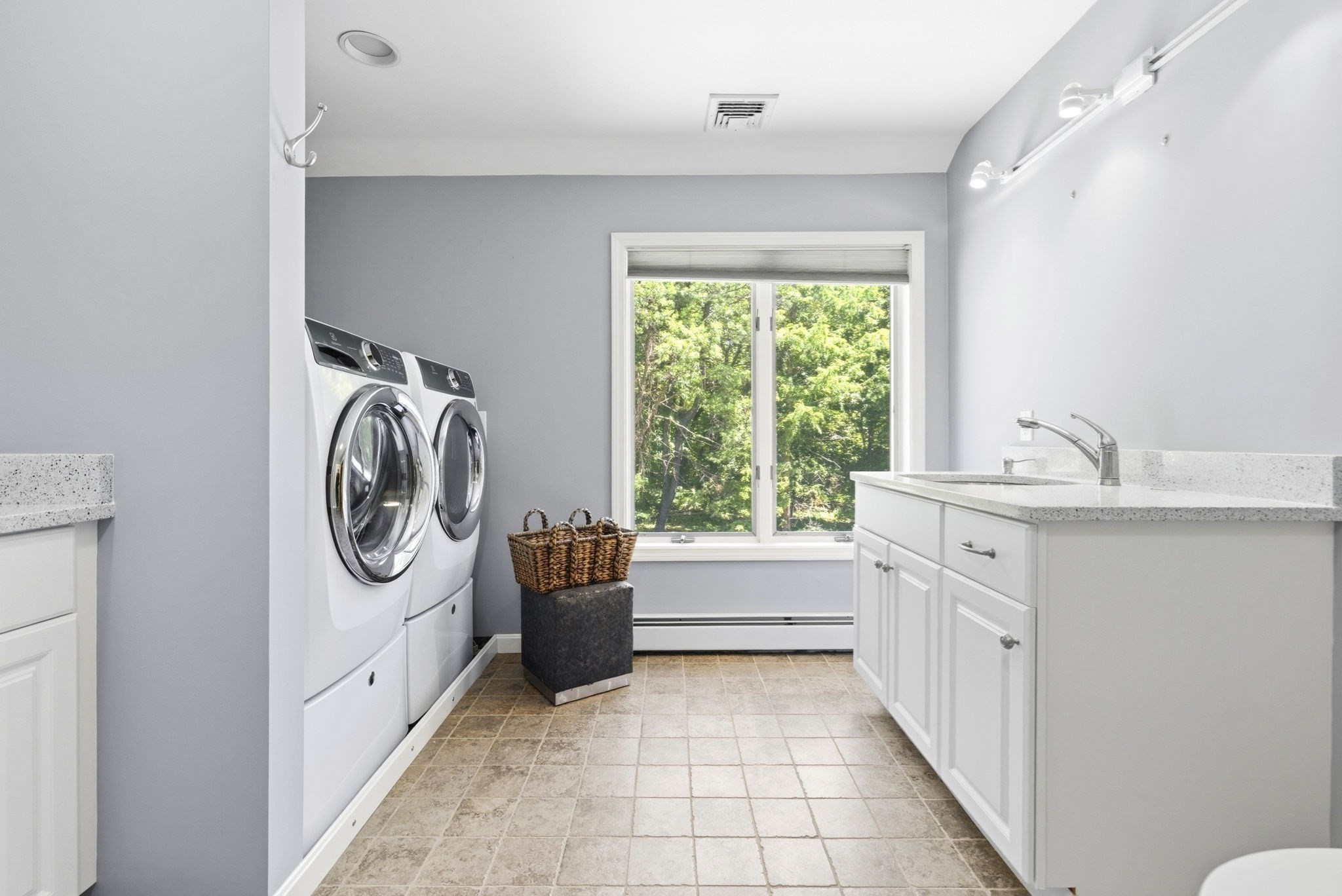 3 Russell Rd, Lynnfield, MA 01940 - Image 32