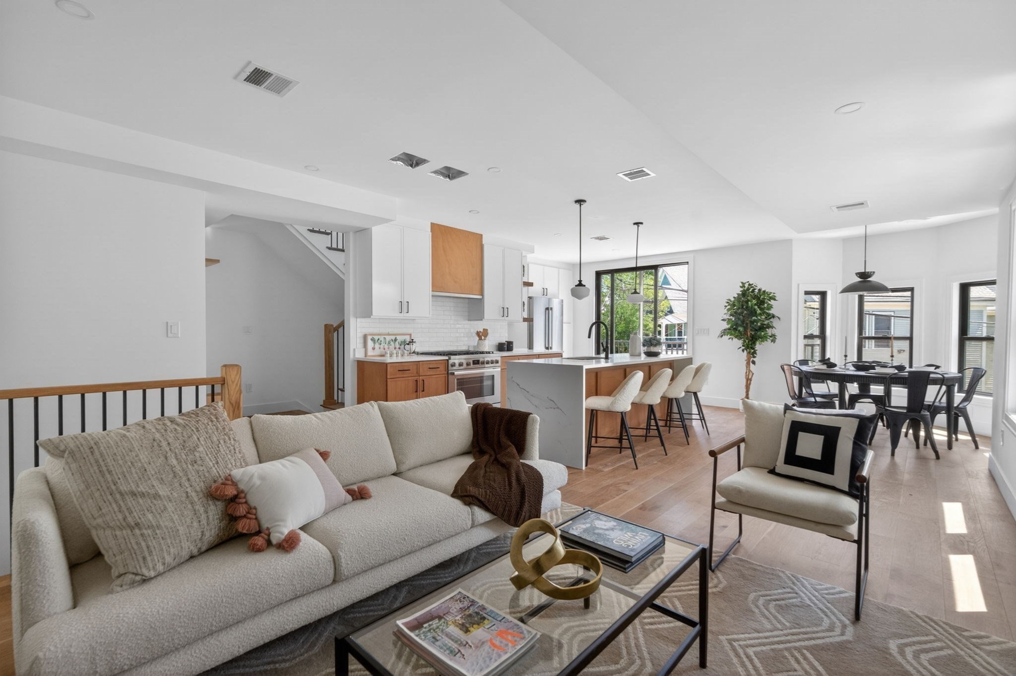 37 Kingston St Unit B, Somerville, MA 02144