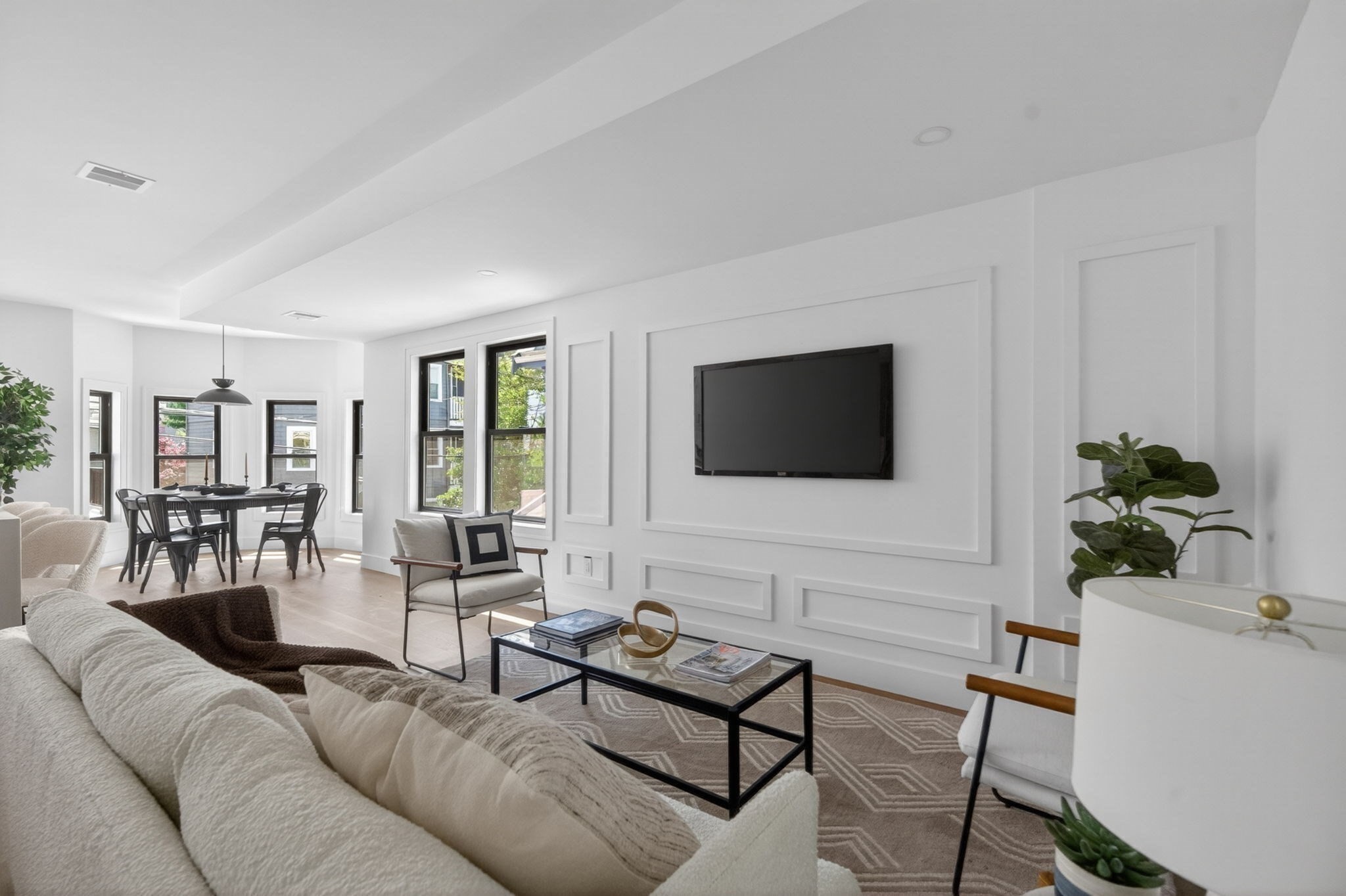 37 Kingston St Unit B, Somerville, MA 02144 - Image 2