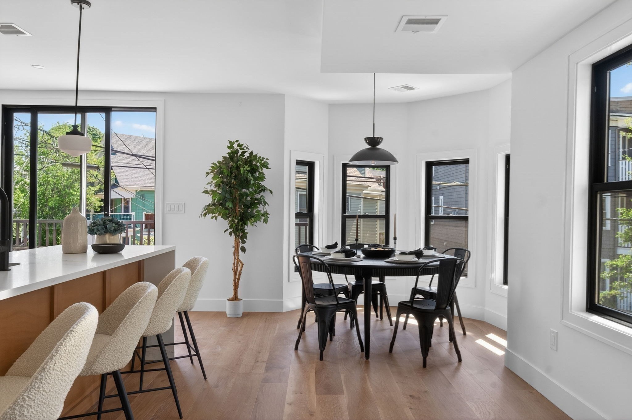 37 Kingston St Unit B, Somerville, MA 02144 - Image 12