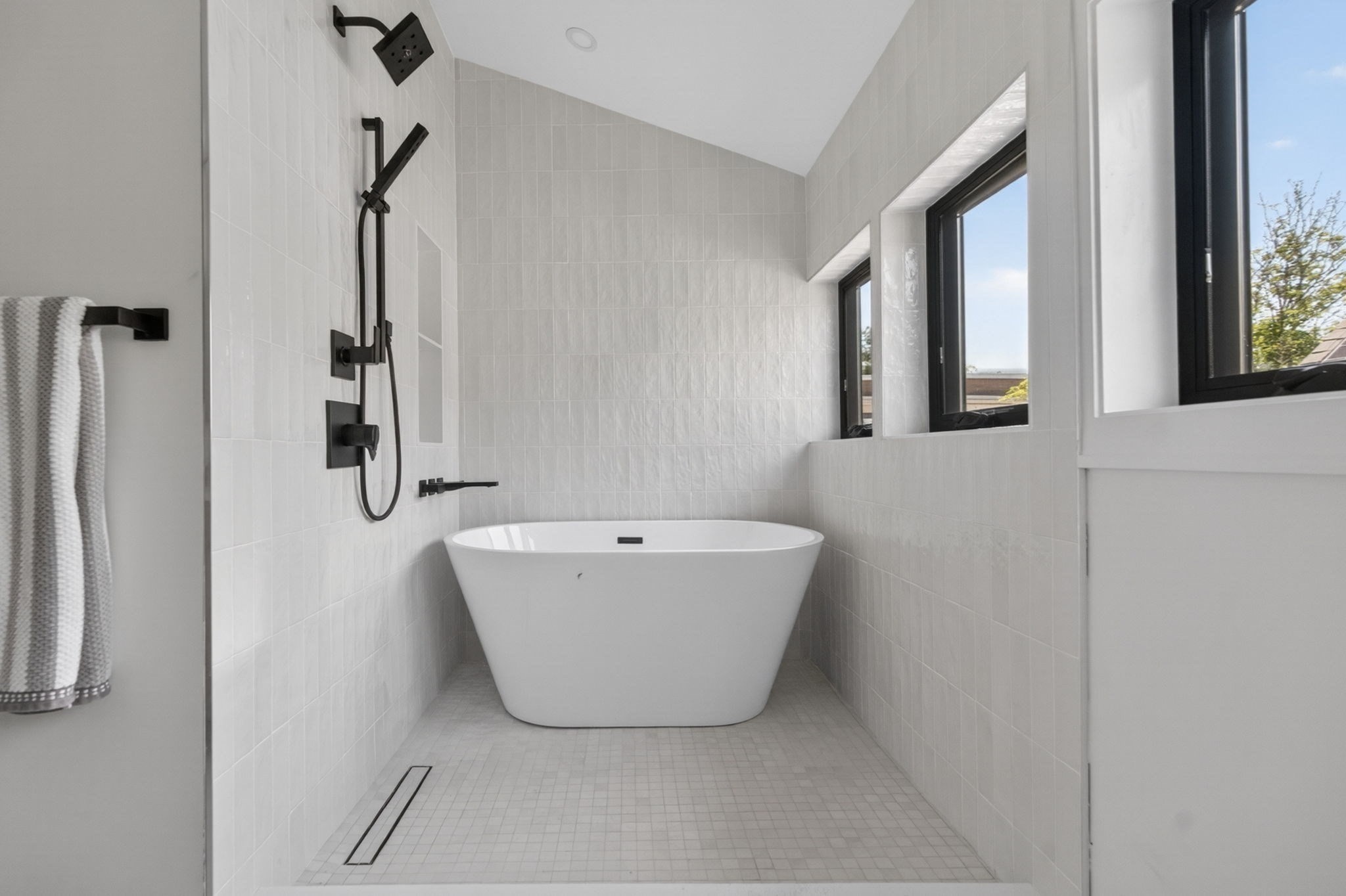 37 Kingston St Unit B, Somerville, MA 02144 - Image 26