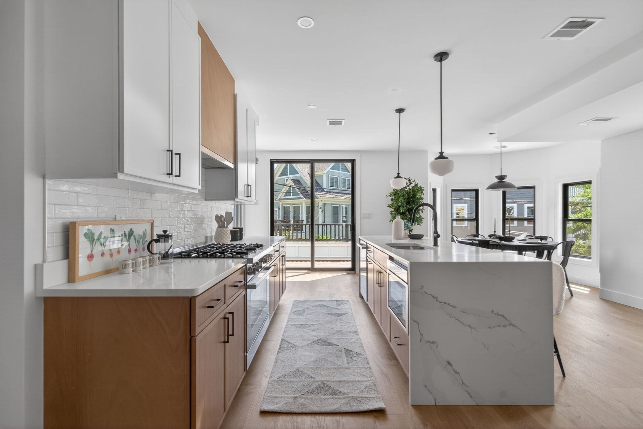 37 Kingston St Unit B, Somerville, MA 02144 - Image 6