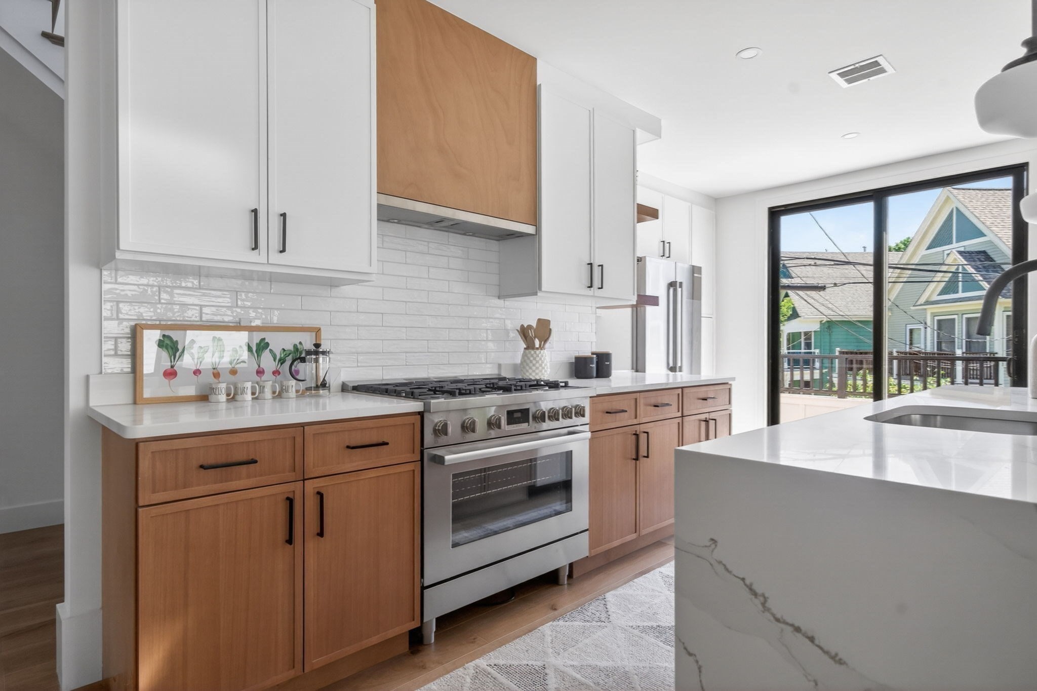 37 Kingston St Unit B, Somerville, MA 02144 - Image 9