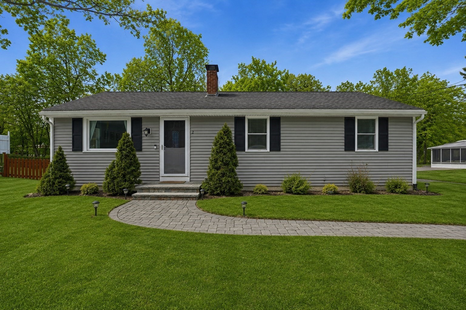 2 Hemenway Road, Framingham, MA 01701
