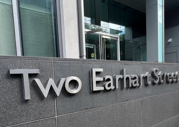 2 Earhart Unit 121, Cambridge, MA 02141