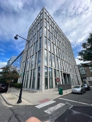 2 Earhart, Apt 121