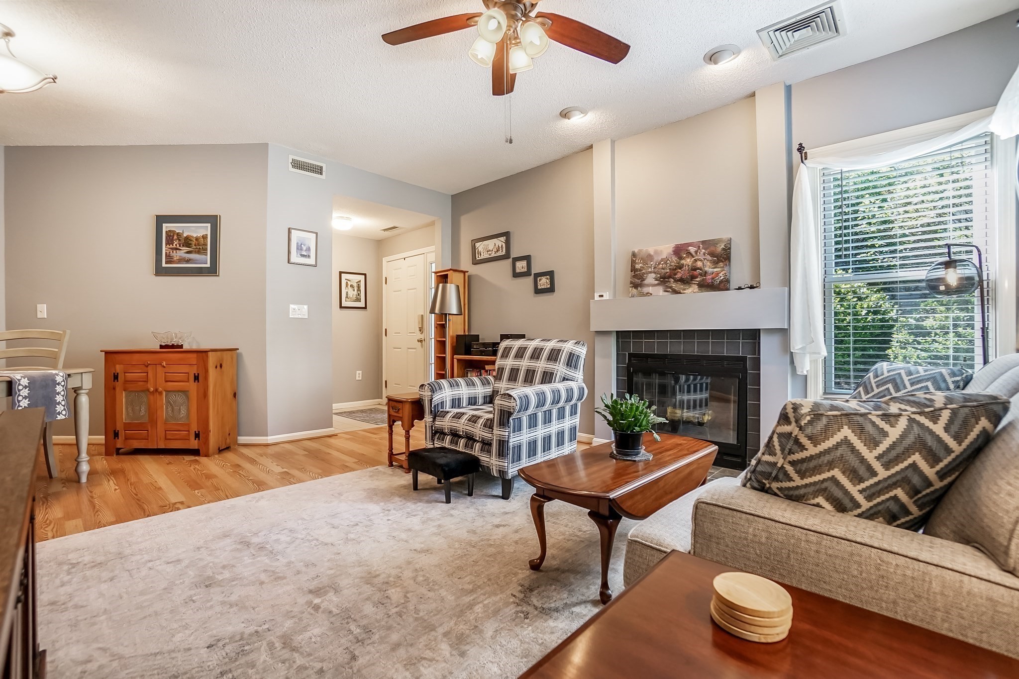 32 Hammond Pl Unit 32, Woburn, MA 01801