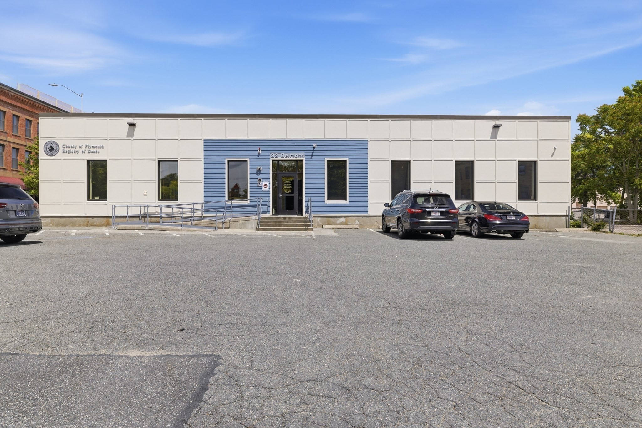32 Belmont St, Brockton, MA 02301