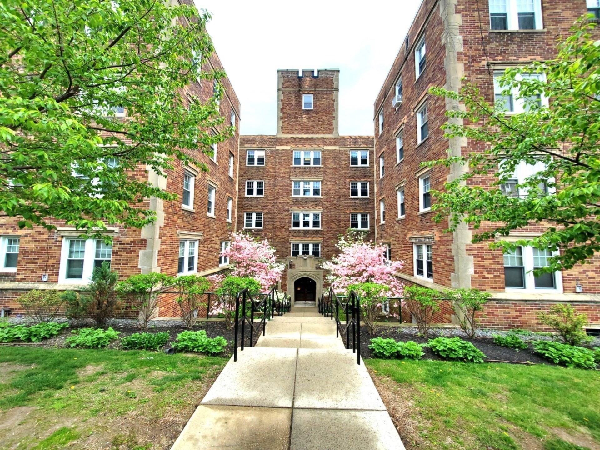 195 Thomas Burgin Parkway Unit 505, Quincy, MA 02169