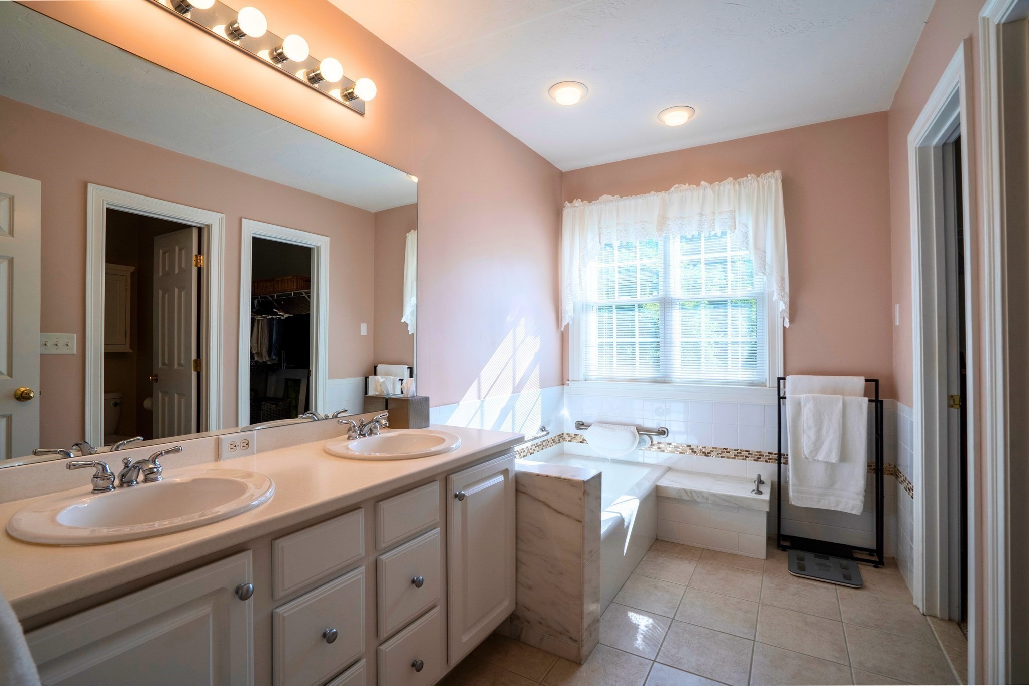 5 Lane Farm Drive Unit 5, Bedford, MA 01730 - Image 17