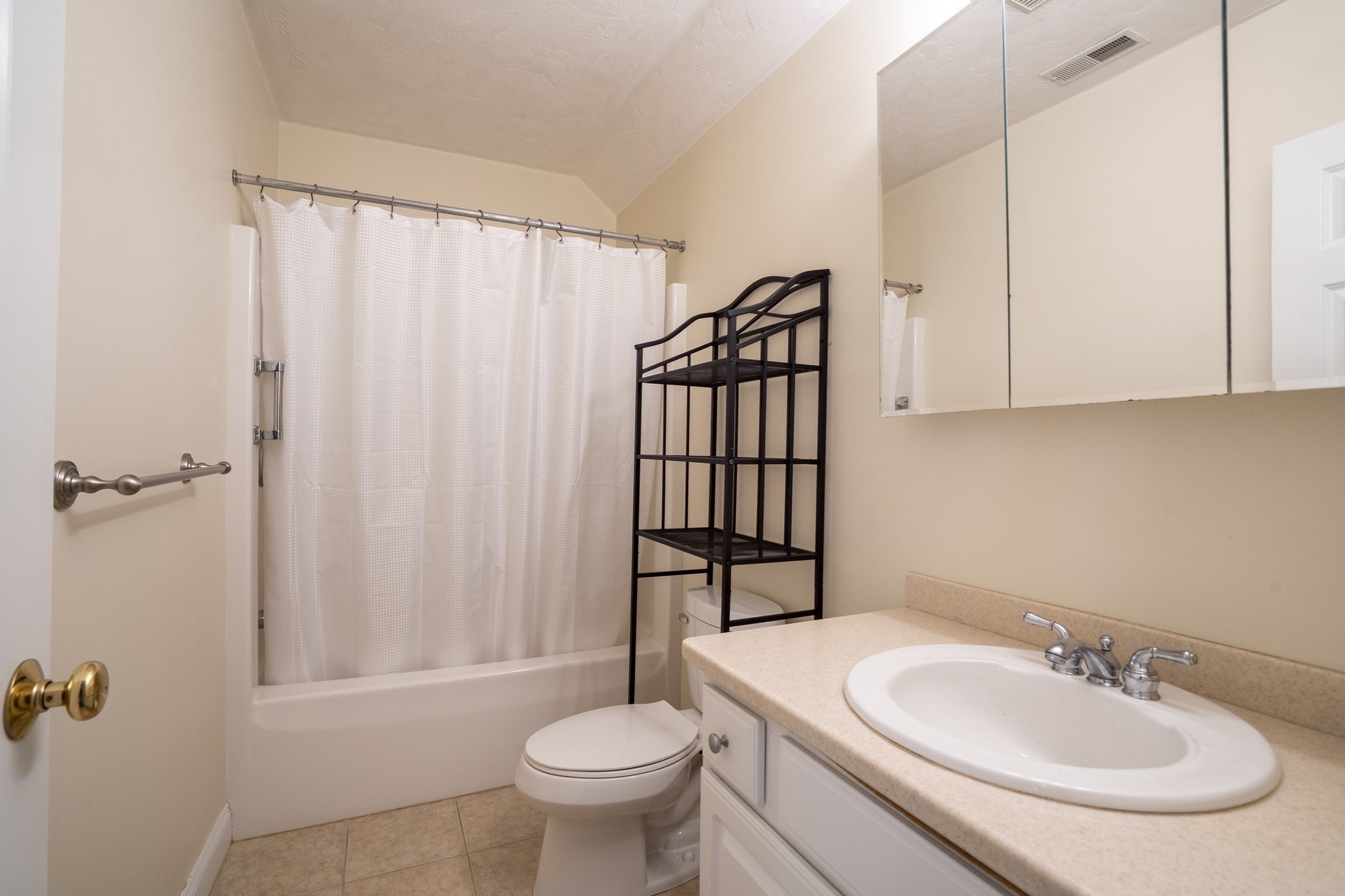 5 Lane Farm Drive Unit 5, Bedford, MA 01730 - Image 24