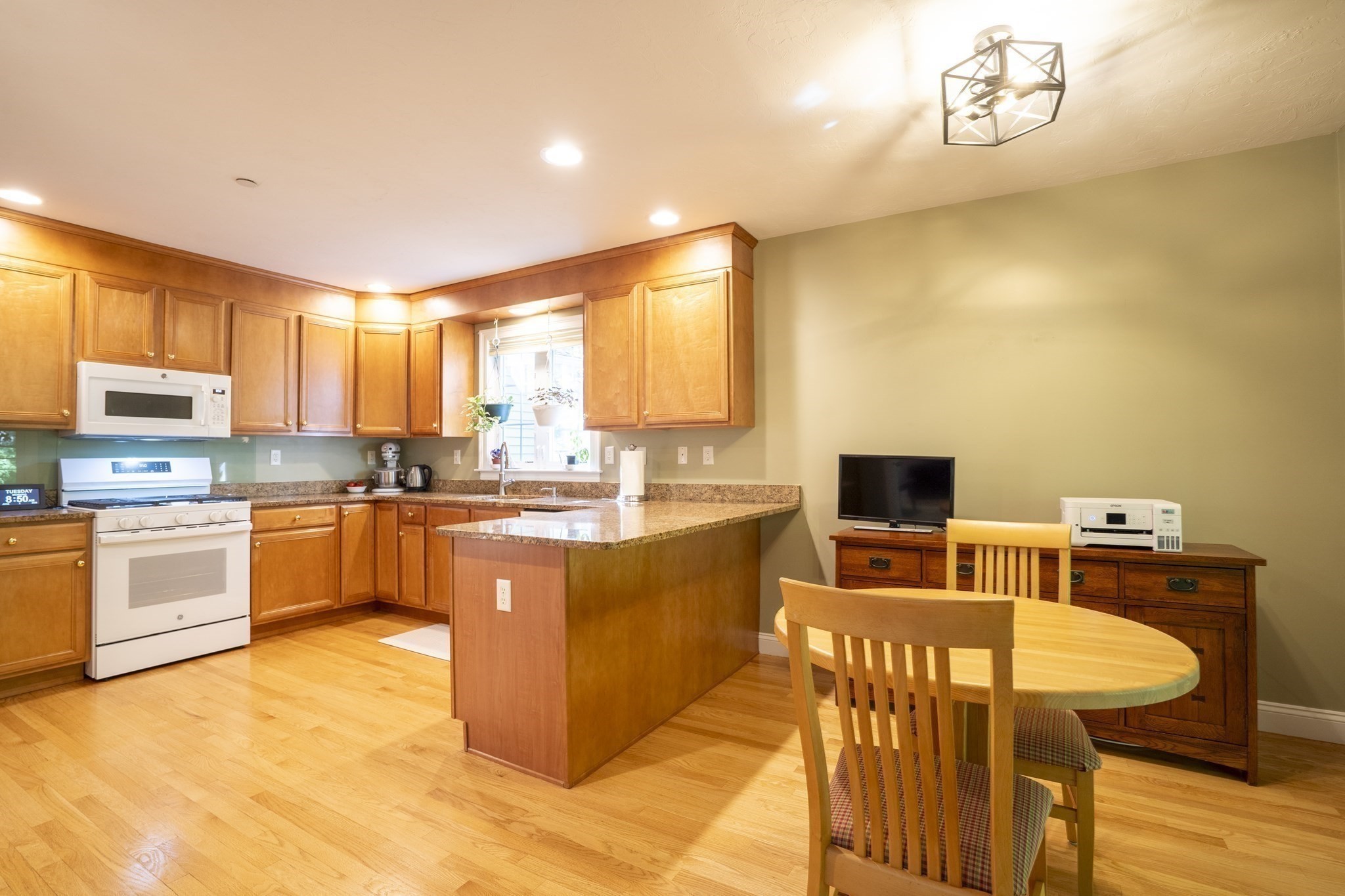 5 Lane Farm Drive Unit 5, Bedford, MA 01730 - Image 8