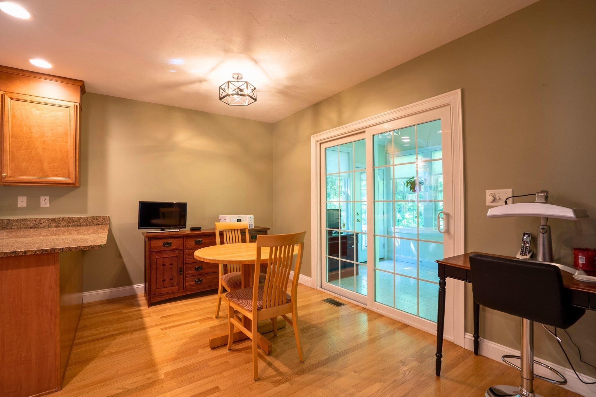 5 Lane Farm Drive Unit 5, Bedford, MA 01730 - Image 10