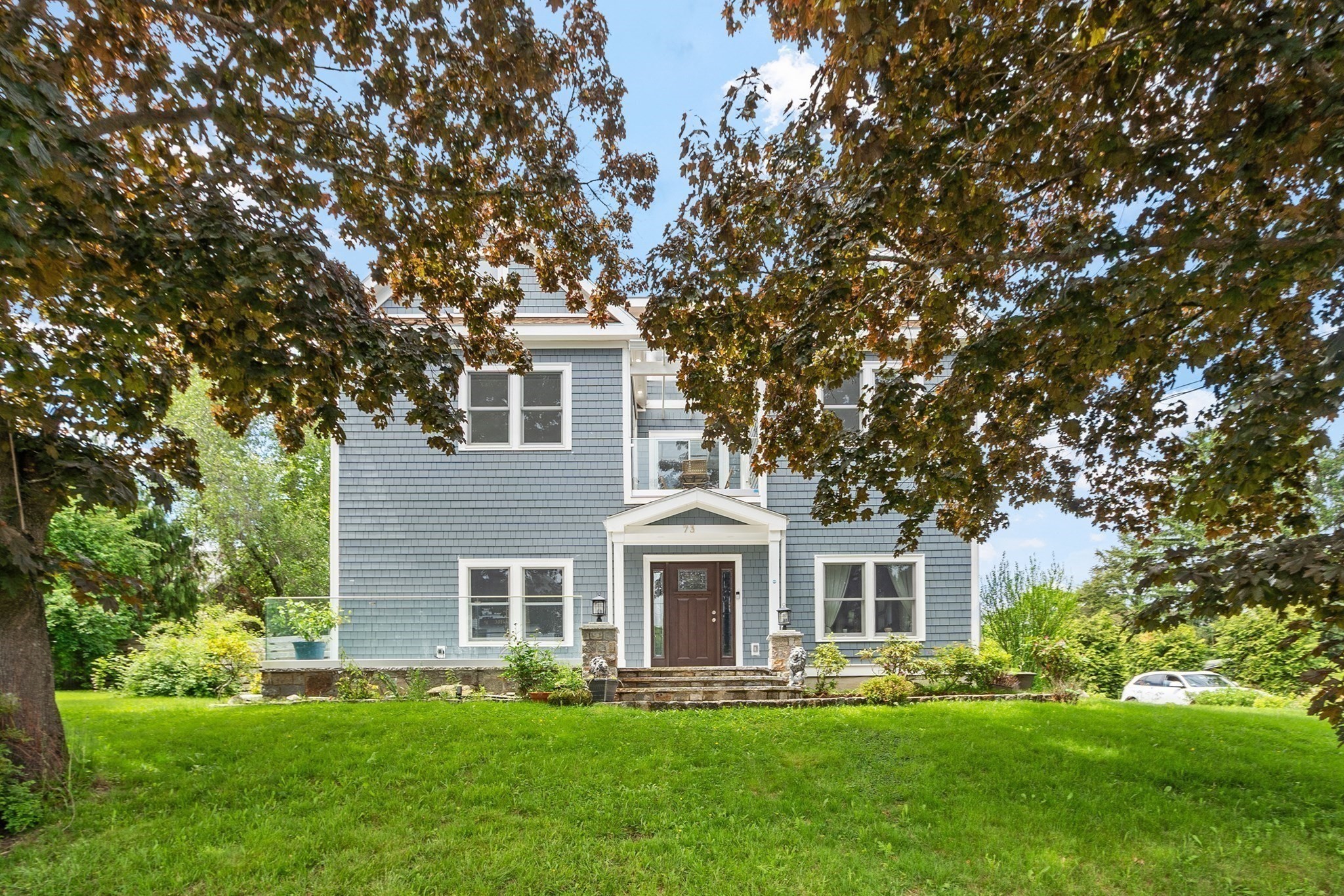 73 Martin St, Essex, MA 01929
