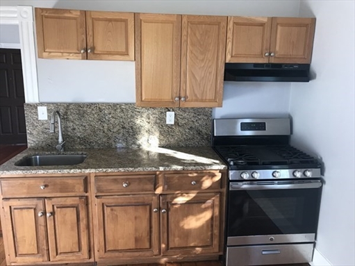 77 Walden St, Apt 2