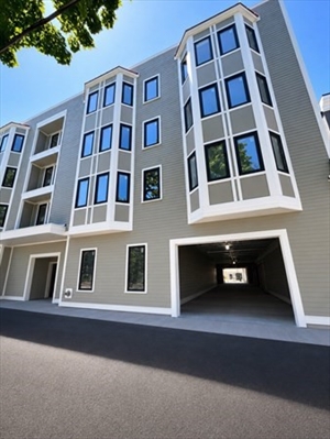 207 Tudor Street, Apt 304