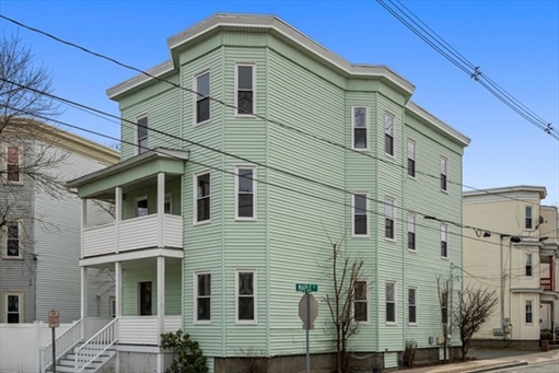 99 Beech Street, Apt 3