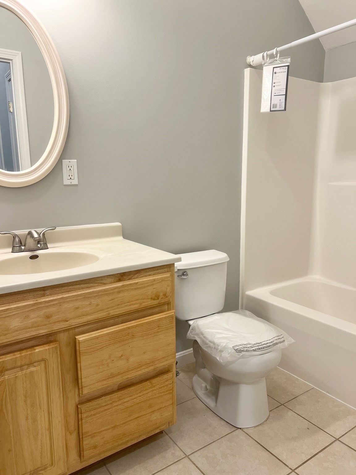 17 Foster St Unit 15 03201 - Image 6
