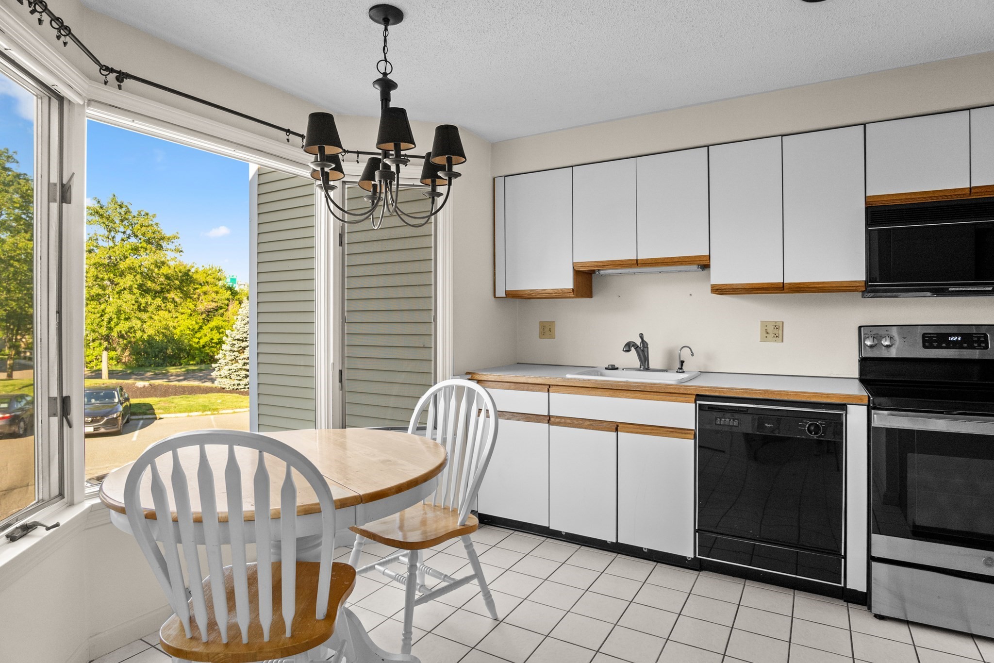 37 Constitution Unit 115, Danvers, MA 01923 - Image 2