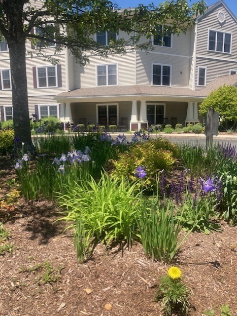 7 Crescent Way Unit 307, Sturbridge, MA 01518